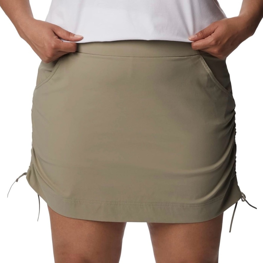 Columbia Light Gray Skort